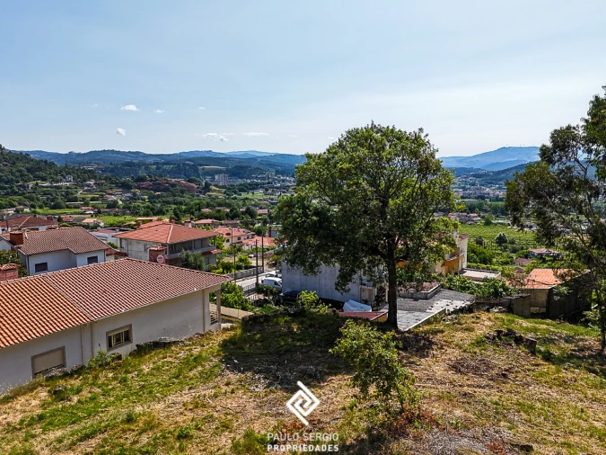 Terreno para Venda em Lanhoso Foto 6