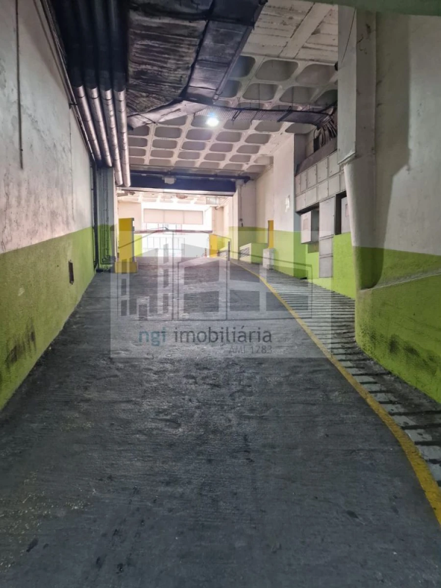 Garagem para Venda em Santa Maria Maior Foto 12