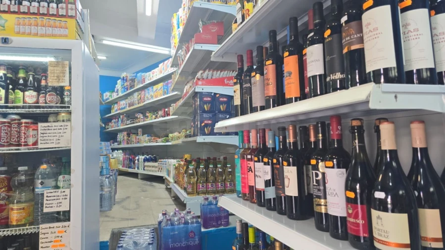 Loja para Trespasse em São Domingos de Benfica Foto 2