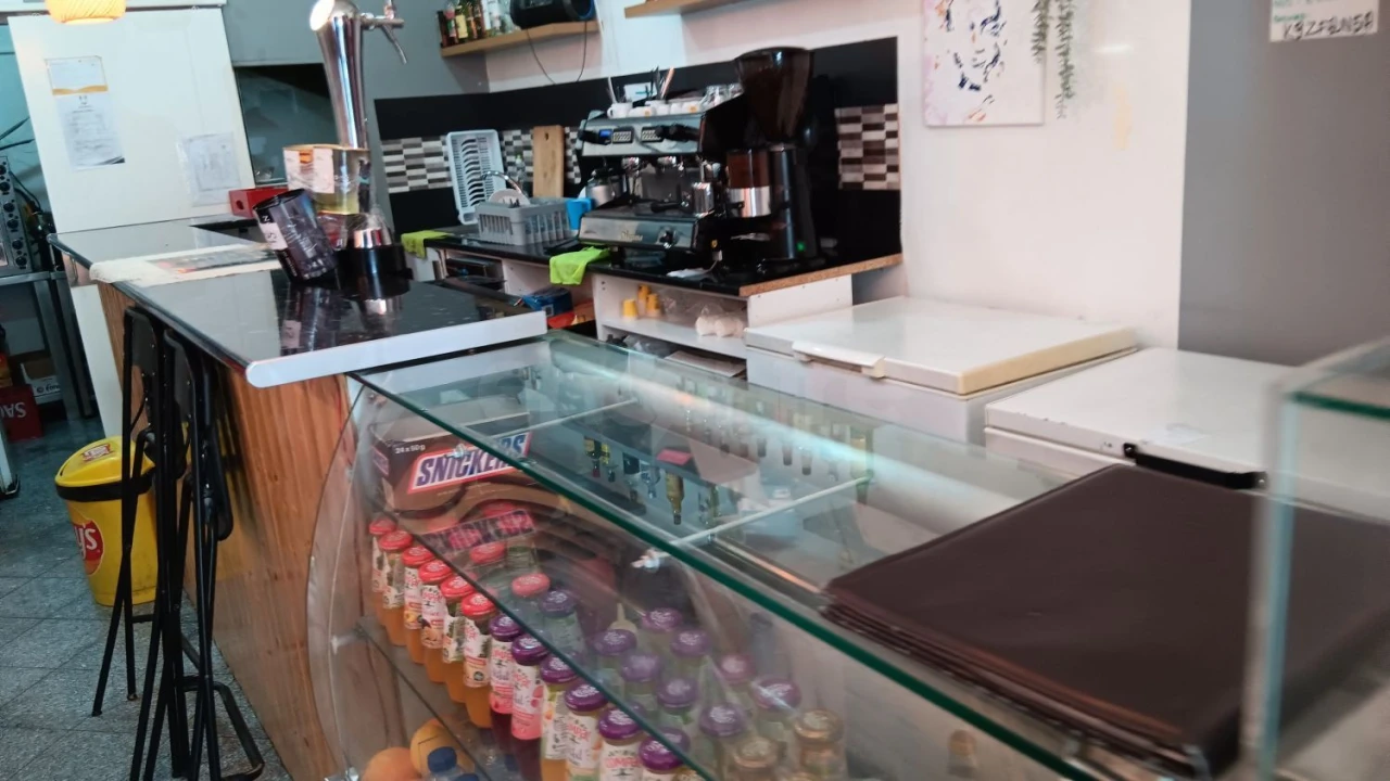 Loja para Trespasse em Arroios Foto 6