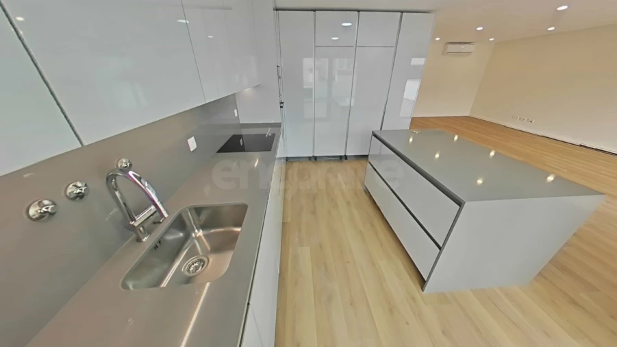 Apartamento T2 para Venda em Odivelas Foto 6