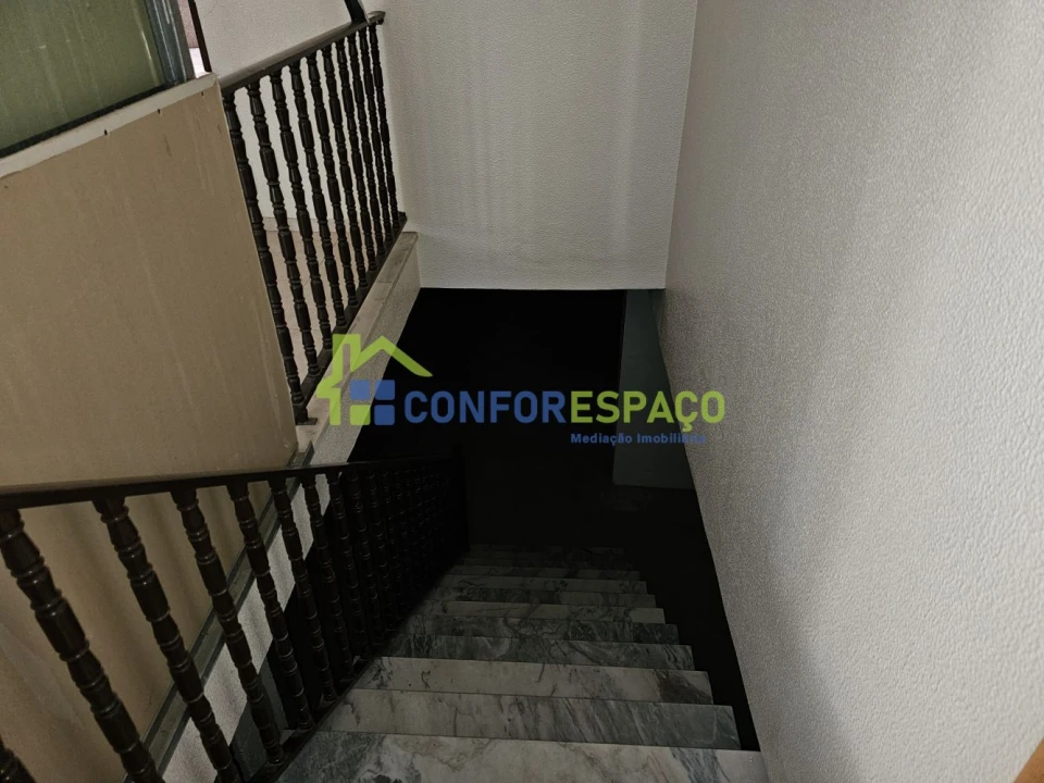 Loja para Arrendamento em Castelo Branco Foto 11