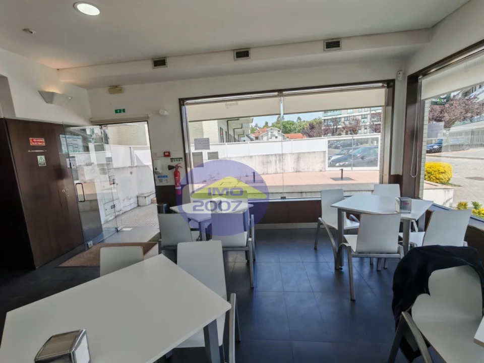 Negócio para Venda em Canelas Foto 5