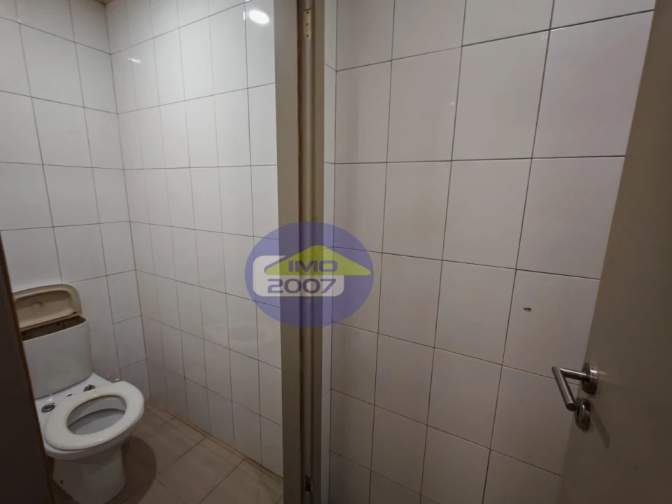 Negócio para Venda em Canelas Foto 13