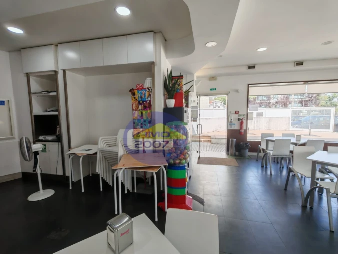 Negócio para Venda em Canelas Foto 4