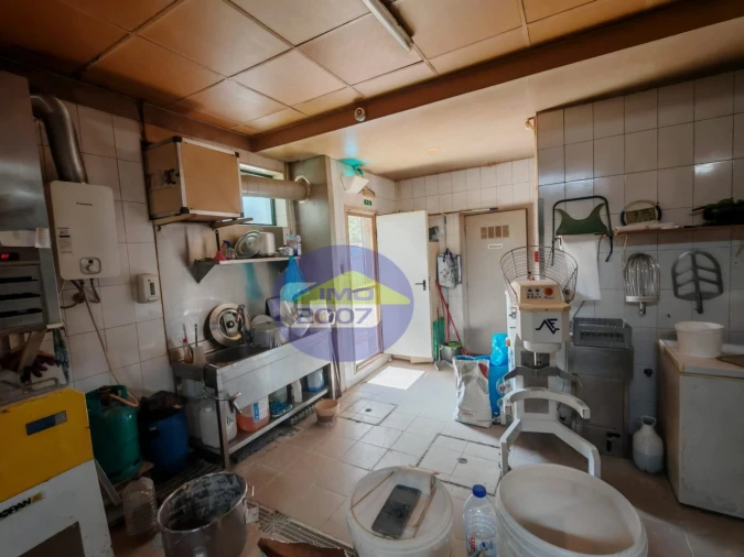 Negócio para Venda em Canelas Foto 17