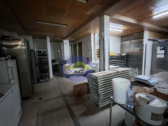 Negócio para Venda em Canelas Foto 18