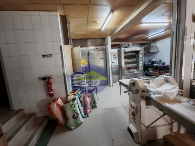 Negócio para Venda em Canelas Foto 20