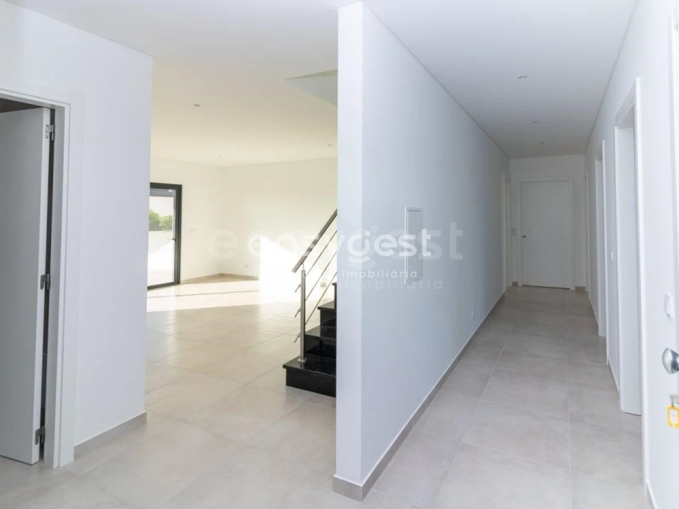 Apartamento T4 para Venda em Tavira (Santa Maria e Santiago) Foto 3