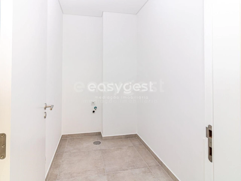 Apartamento T4 para Venda em Tavira (Santa Maria e Santiago) Foto 7