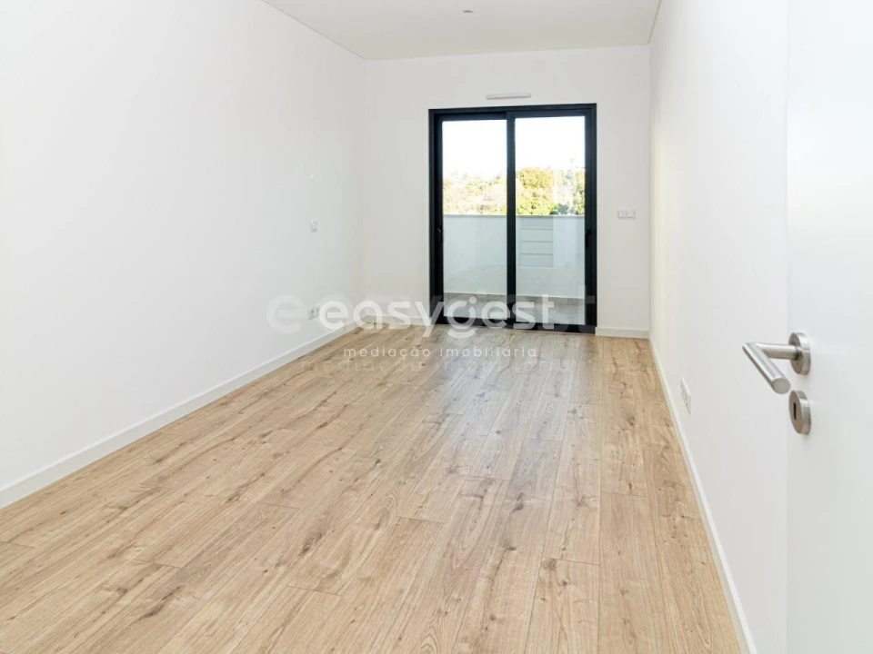 Apartamento T4 para Venda em Tavira (Santa Maria e Santiago) Foto 12