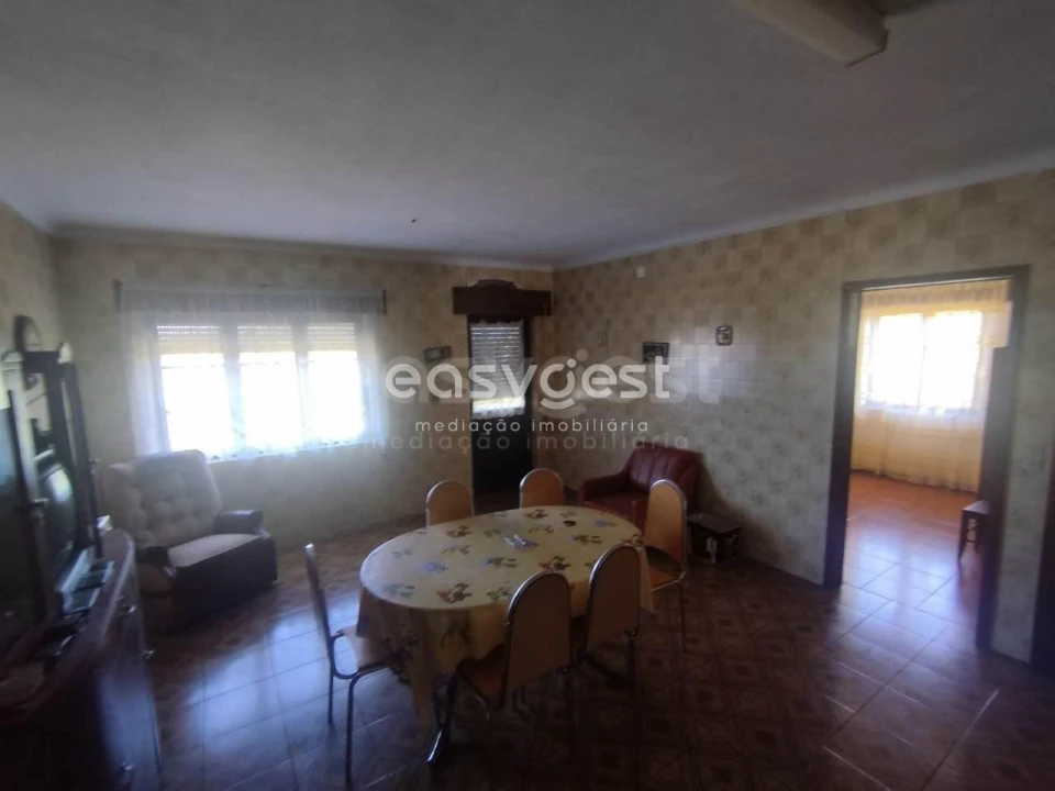 Moradia T5 para Venda em Biscoitos Foto 21