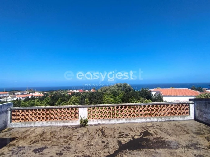 Moradia T5 para Venda em Biscoitos Foto 20