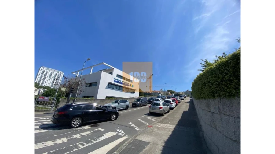 Apartamento T3 para Venda em Aldoar, Foz do Douro e Nevogilde Foto 13