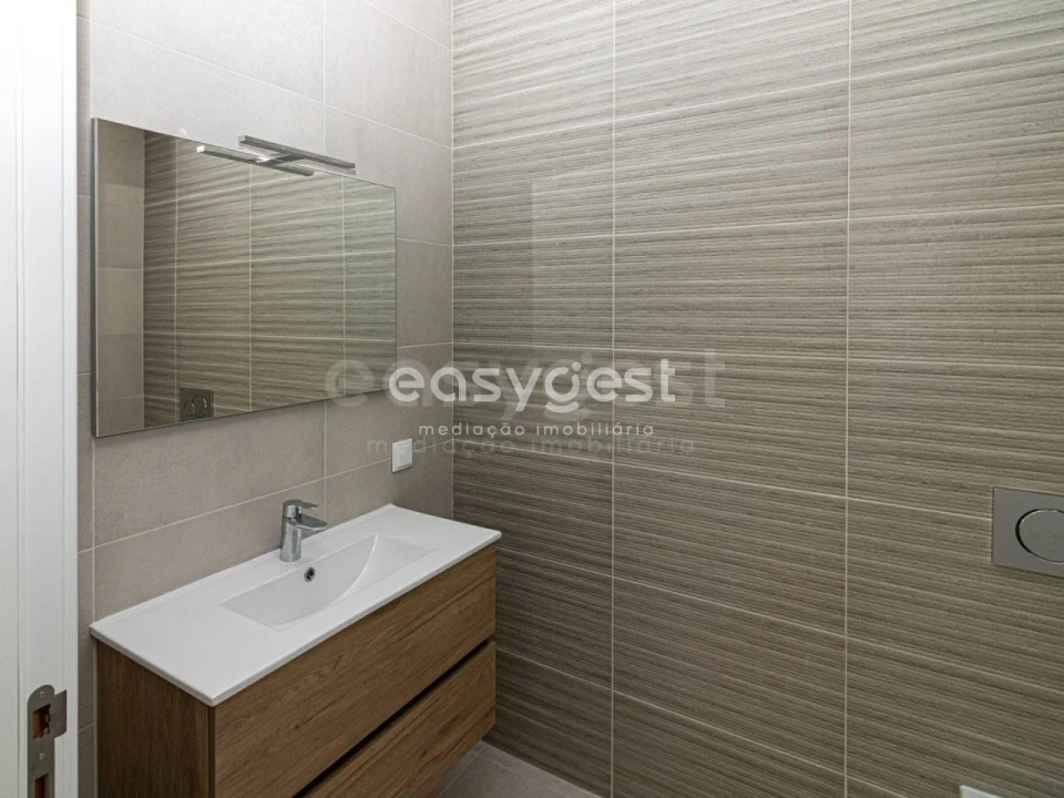 Apartamento T4 para Venda em Tavira (Santa Maria e Santiago) Foto 9