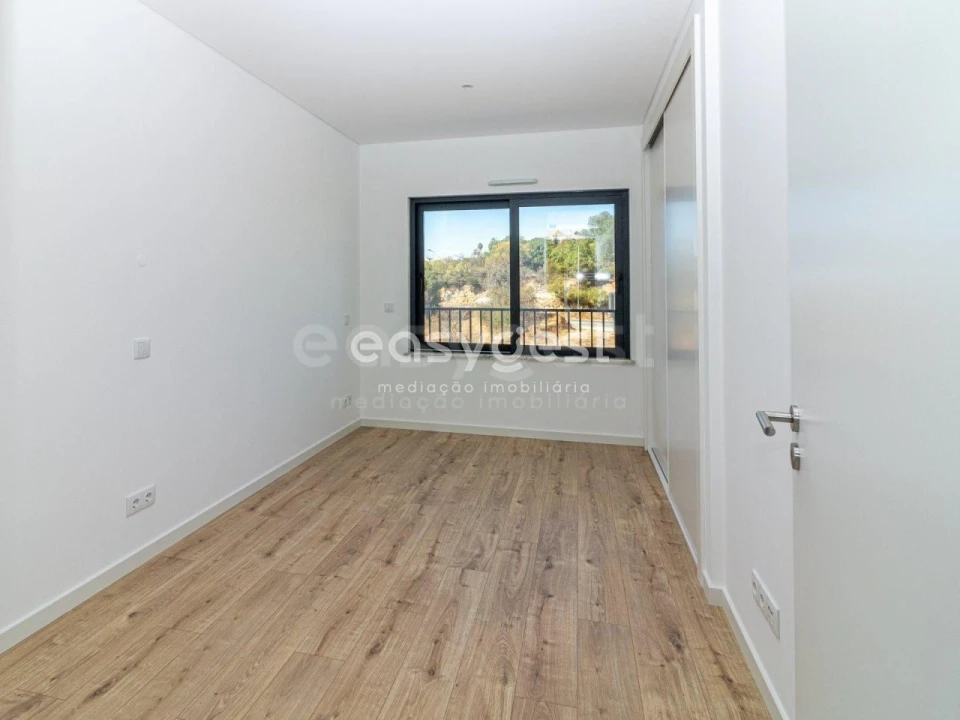 Apartamento T4 para Venda em Tavira (Santa Maria e Santiago) Foto 13
