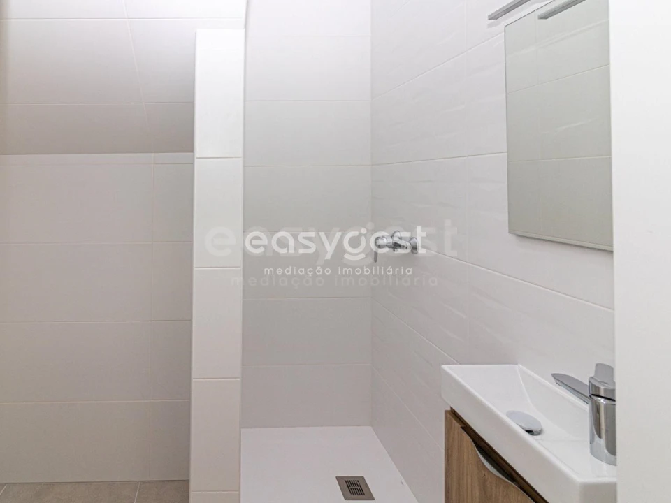 Apartamento T4 para Venda em Tavira (Santa Maria e Santiago) Foto 18
