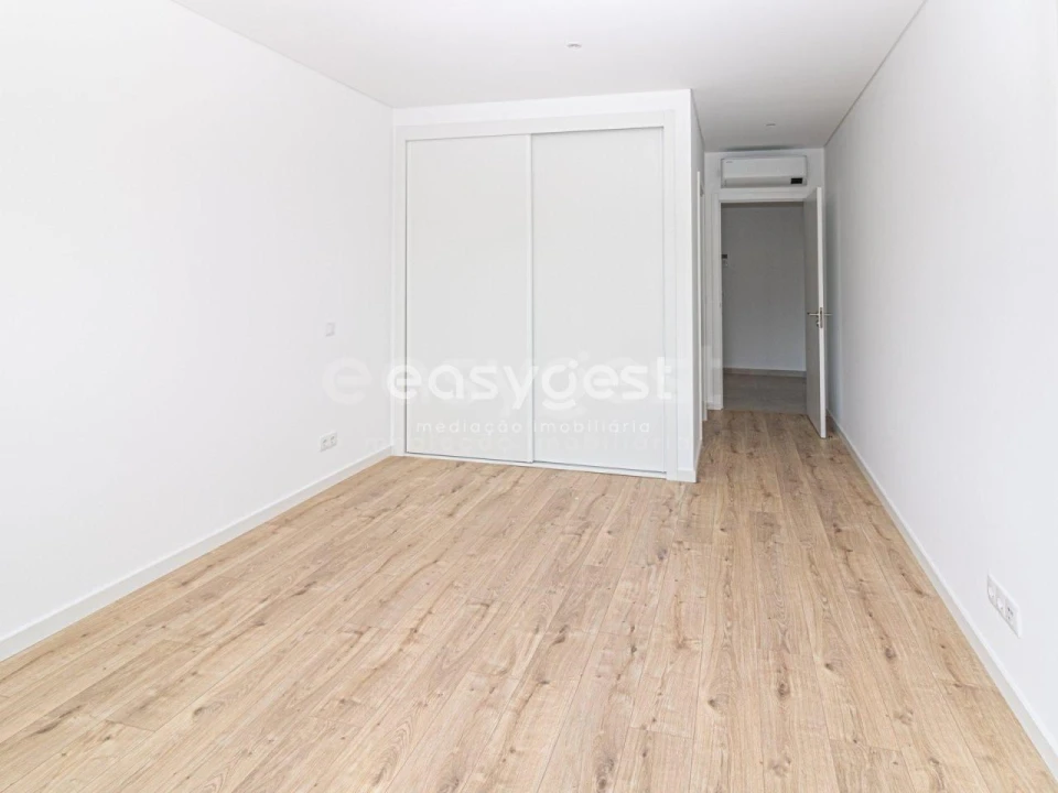 Apartamento T4 para Venda em Tavira (Santa Maria e Santiago) Foto 20