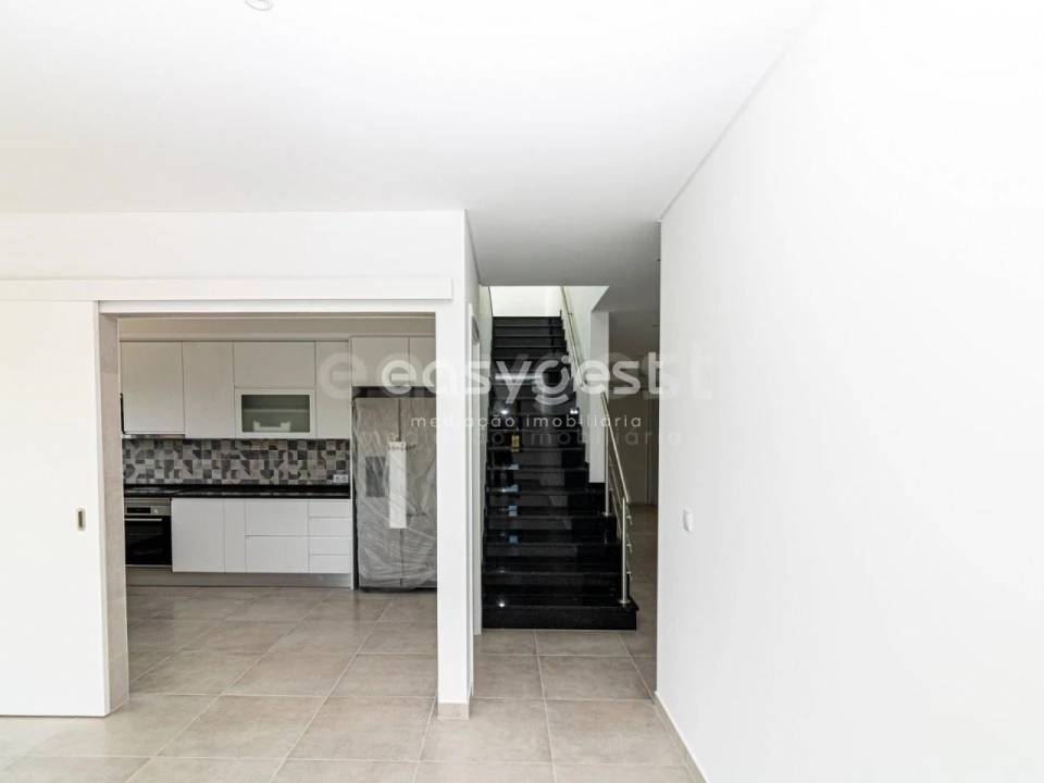 Apartamento T4 para Venda em Tavira (Santa Maria e Santiago) Foto 22