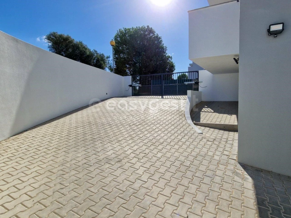 Apartamento T4 para Venda em Tavira (Santa Maria e Santiago) Foto 28