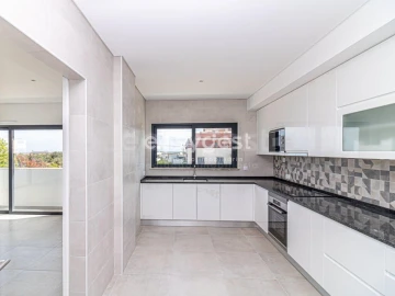 Apartamento T4 para Venda em Tavira (Santa Maria e Santiago)