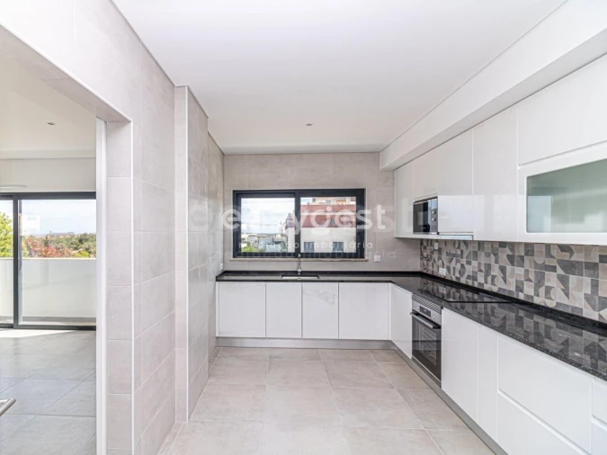 Apartamento T4 para Venda em Tavira (Santa Maria e Santiago) Foto 4