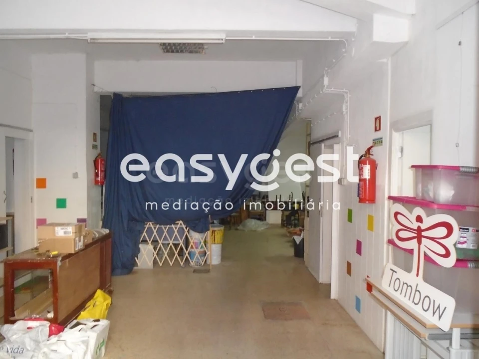 Armazém para Venda em Algés, Linda-A-Velha e Cruz Quebrada-Dafundo Foto 6