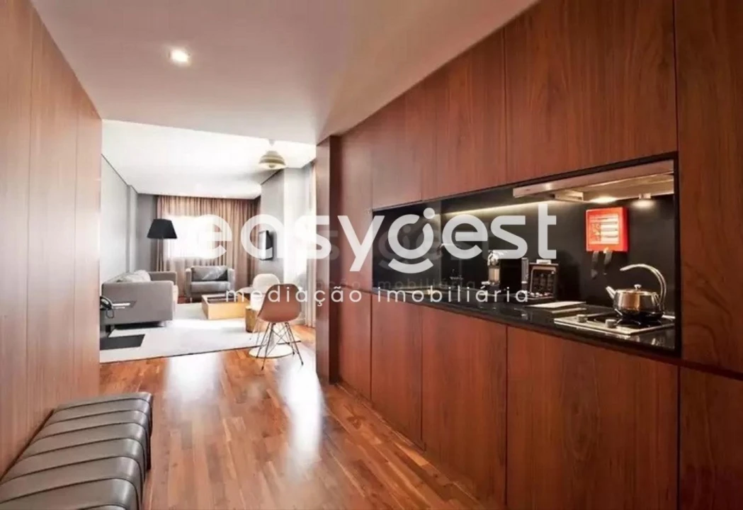 Apartamento T1 para Venda em Santo António Foto 2