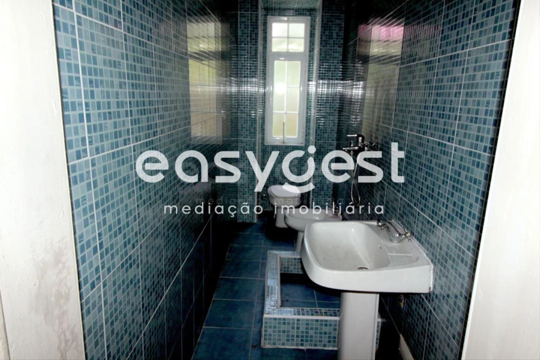 Moradia T8 para Venda em Santa Maria e São Miguel, São Martinho, São Pedro Penaferrim Foto 13