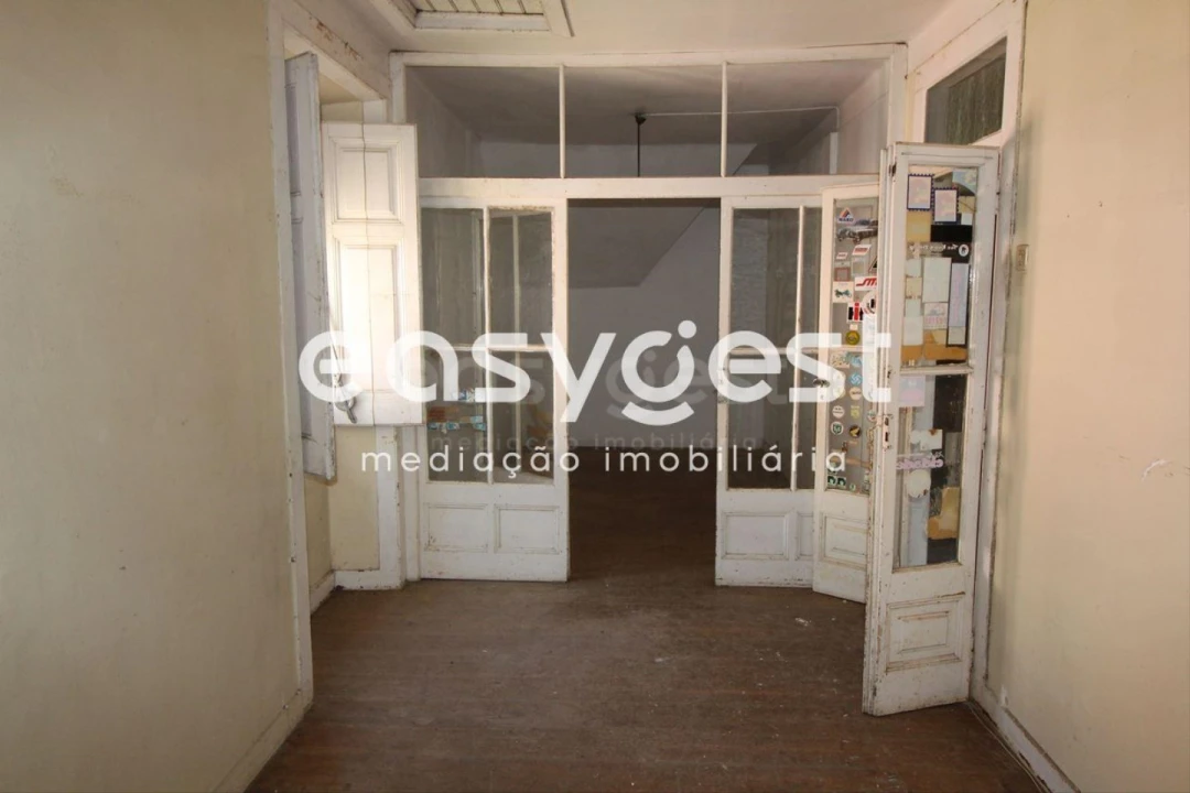 Moradia T8 para Venda em Santa Maria e São Miguel, São Martinho, São Pedro Penaferrim Foto 18