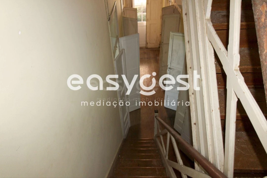 Moradia T8 para Venda em Santa Maria e São Miguel, São Martinho, São Pedro Penaferrim Foto 21