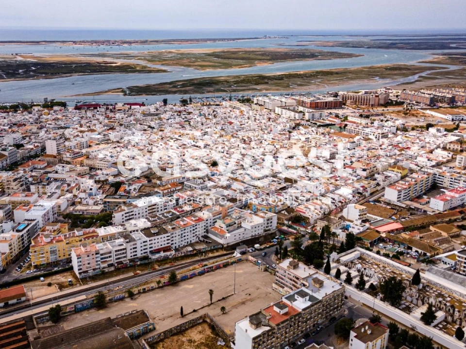 Loja para Venda em Olhão Foto 9