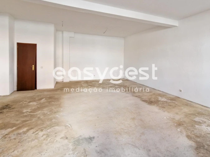 Loja para Venda em Olhão Foto 2