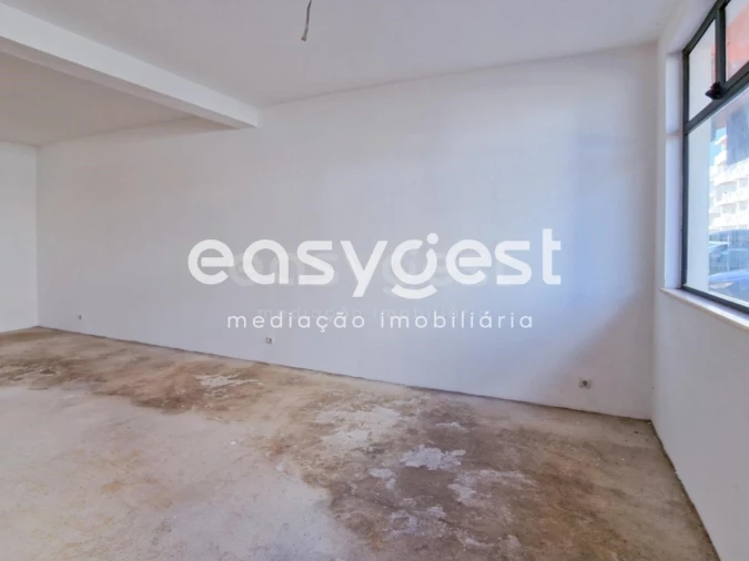 Loja para Venda em Olhão Foto 3