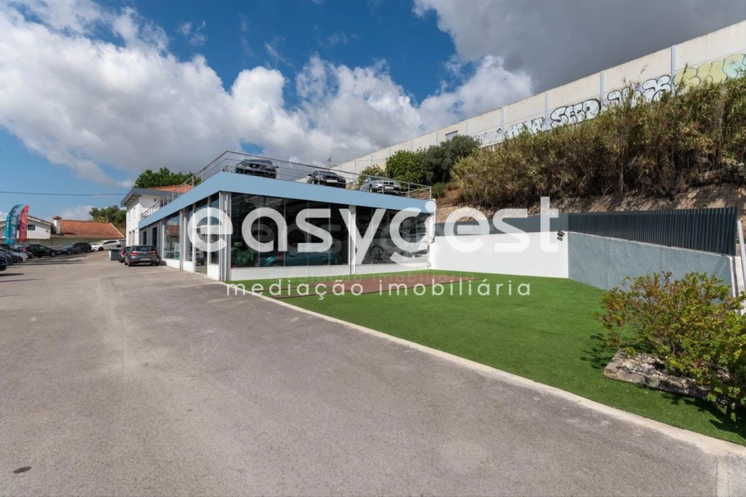 Prédio para Venda em Alverca do Ribatejo e Sobralinho Foto 5