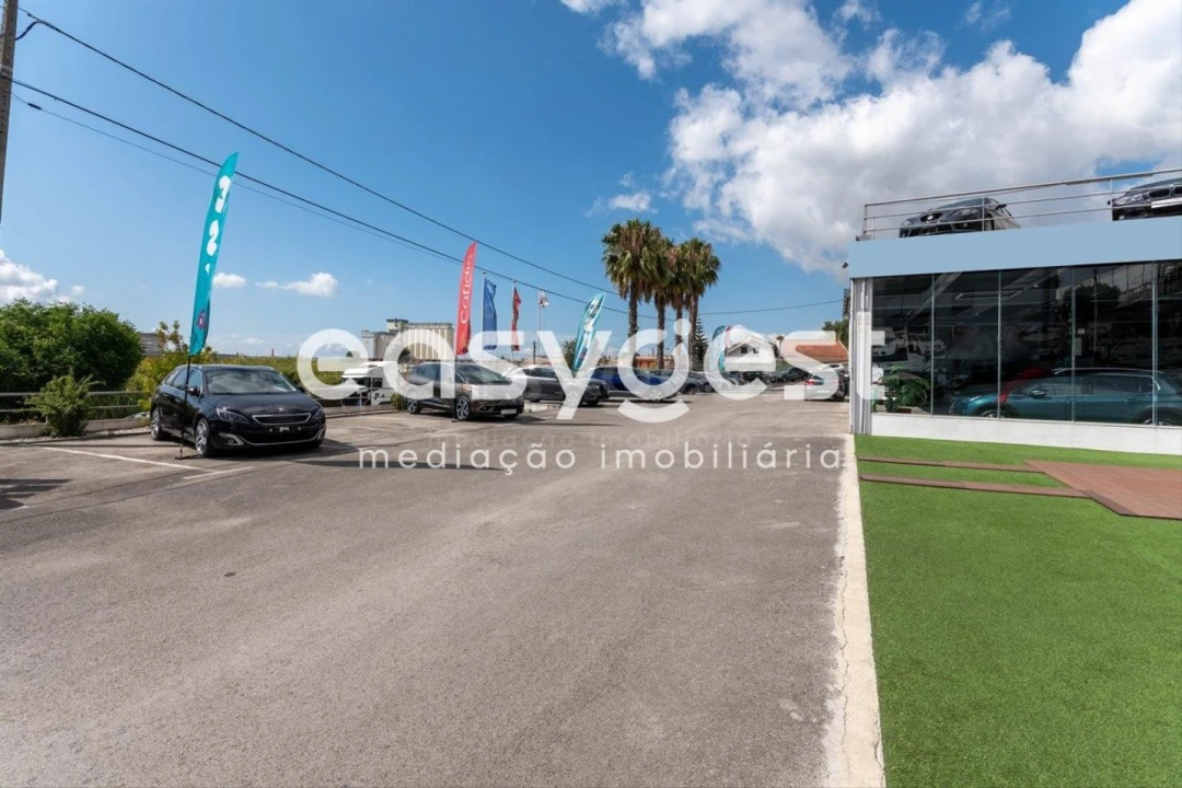 Prédio para Venda em Alverca do Ribatejo e Sobralinho Foto 6