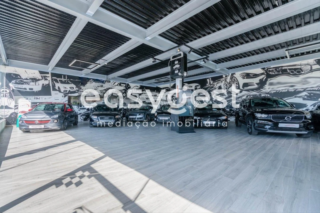 Prédio para Venda em Alverca do Ribatejo e Sobralinho Foto 16