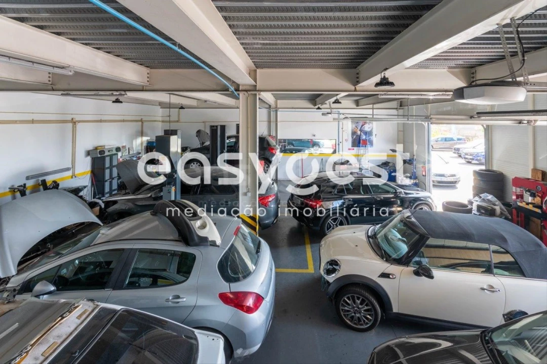 Prédio para Venda em Alverca do Ribatejo e Sobralinho Foto 23