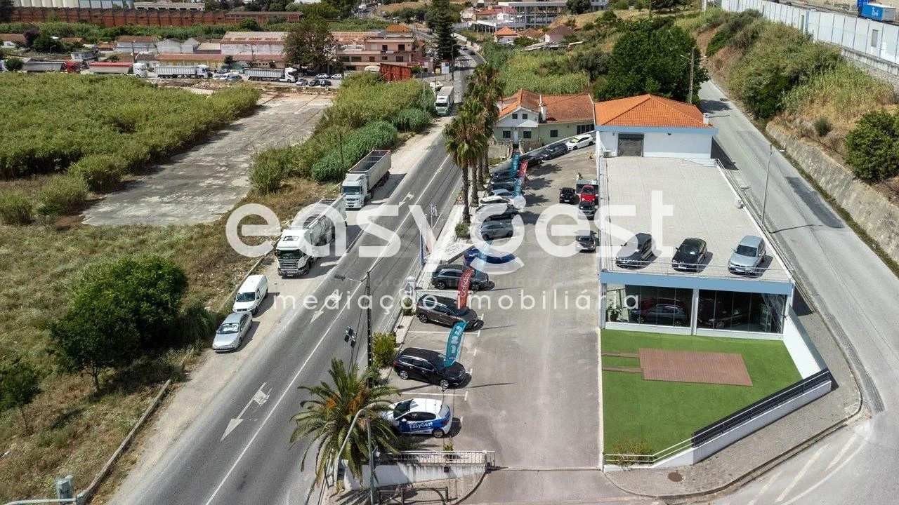 Prédio para Venda em Alverca do Ribatejo e Sobralinho Foto 43