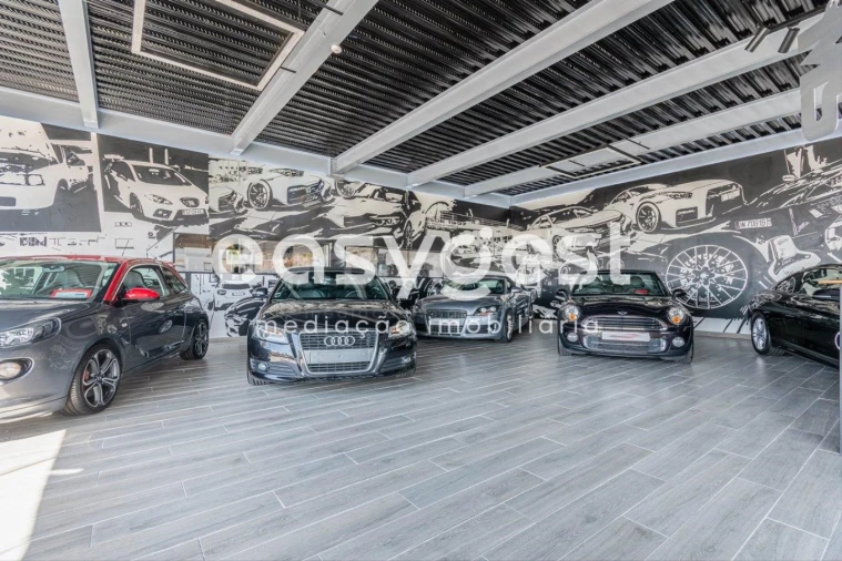 Prédio para Venda em Alverca do Ribatejo e Sobralinho Foto 17