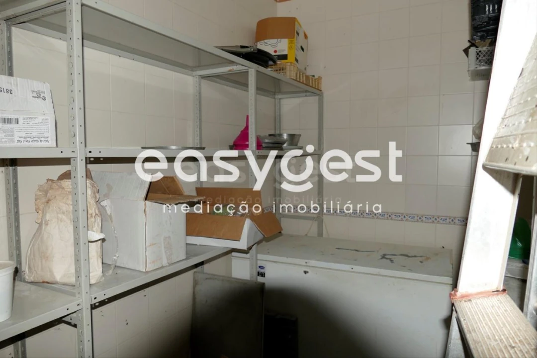 Negócio para Venda em Sines Foto 25