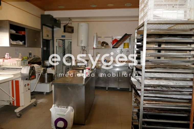 Negócio para Venda em Sines Foto 2