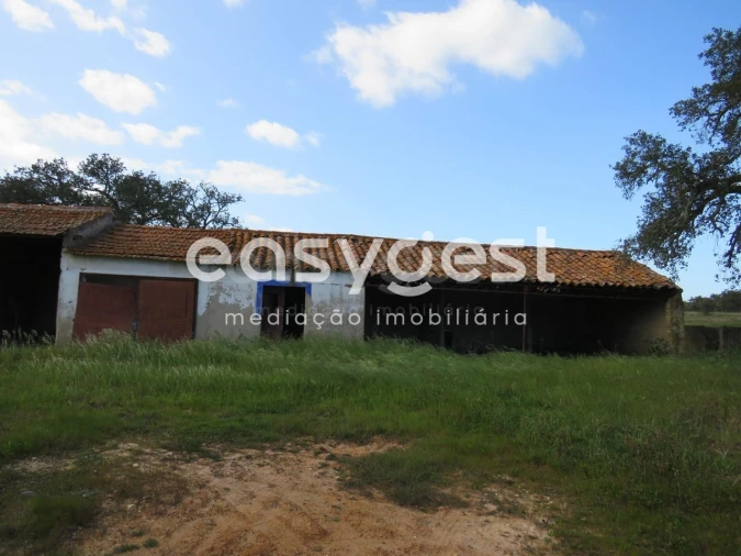 Quinta T3 para Venda em Alvalade Foto 7