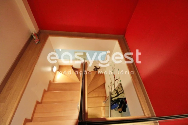 Apartamento T5 para Venda em Pegões Foto 14