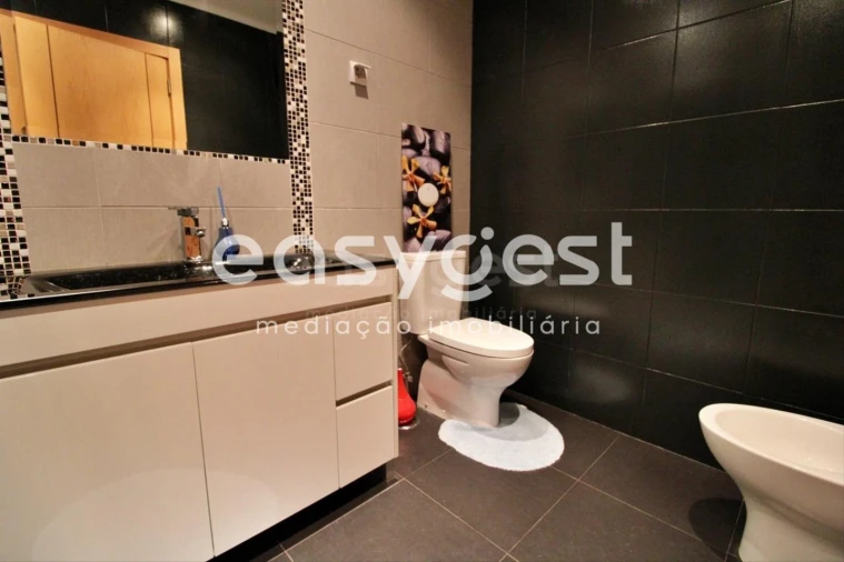 Apartamento T5 para Venda em Pegões Foto 19