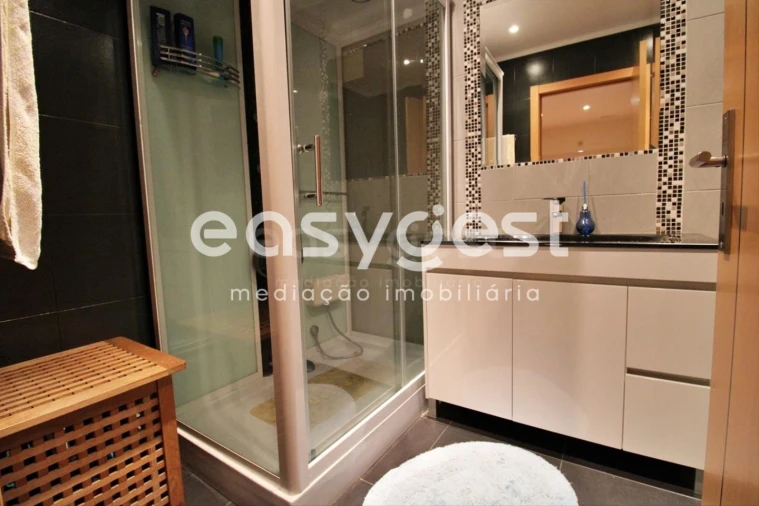 Apartamento T5 para Venda em Pegões Foto 20