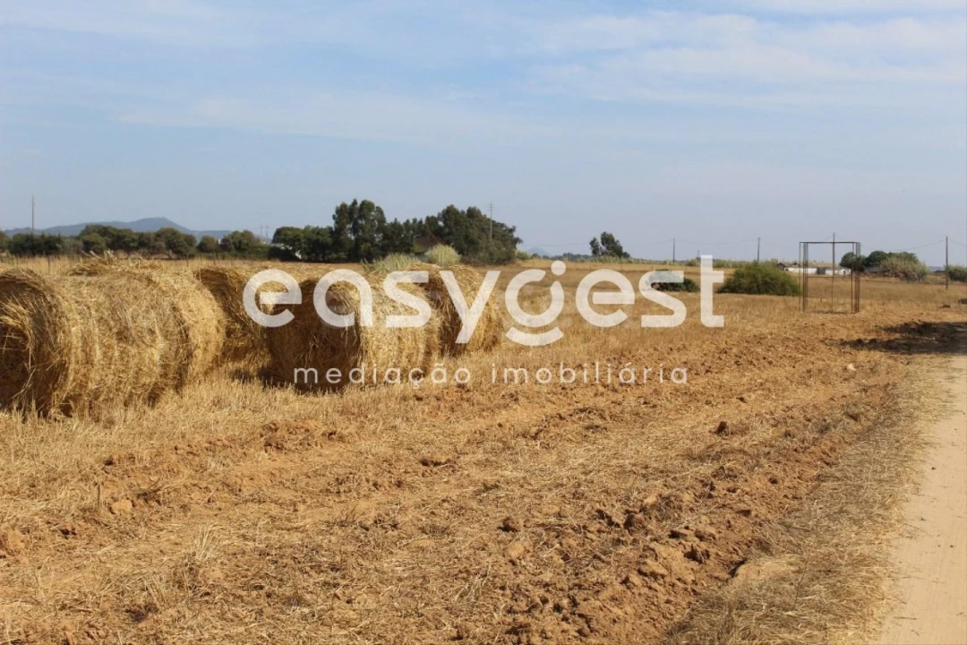 Quinta T4 para Venda em Porto Covo Foto 6