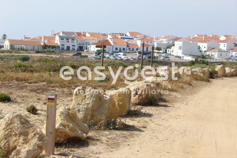Quinta T4 para Venda em Porto Covo Foto 7