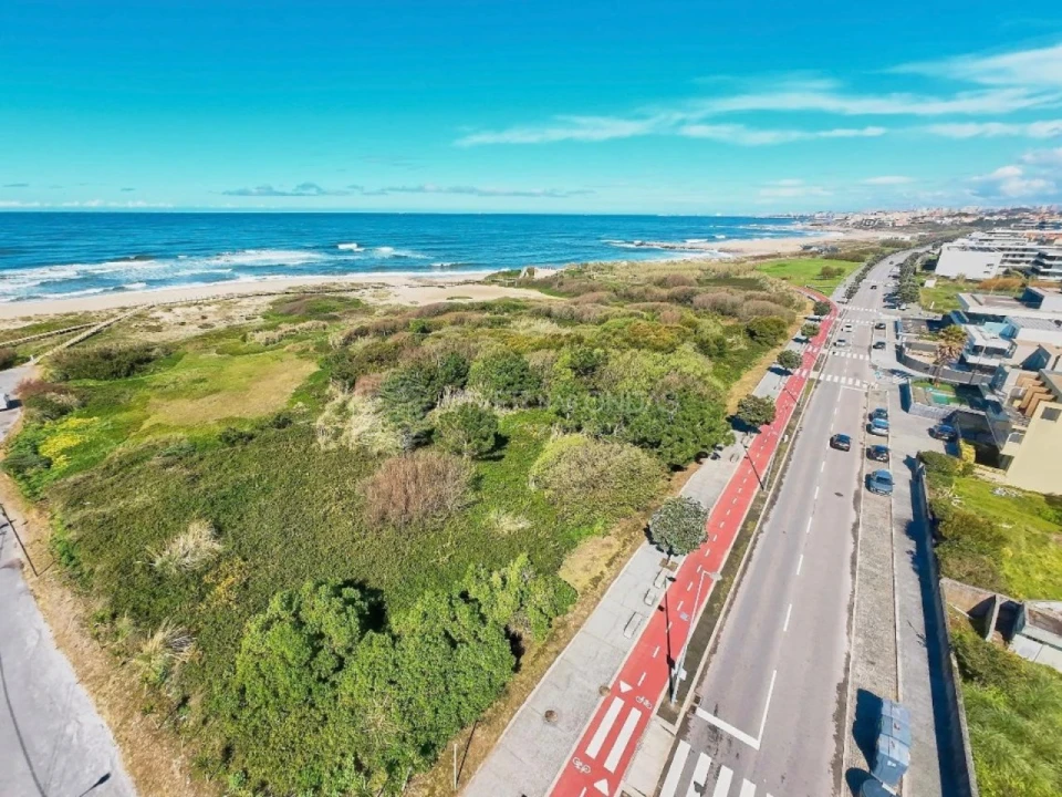 Terreno para Venda em Santa Marinha e São Pedro da Afurada Foto 5
