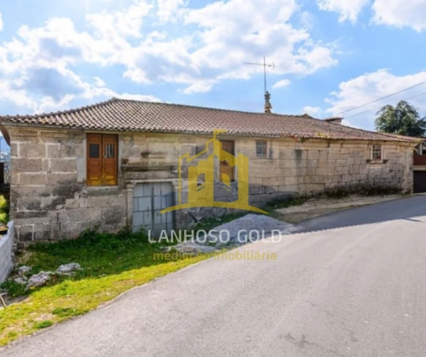 Moradia para Venda em Esperança e Brunhais Foto 1